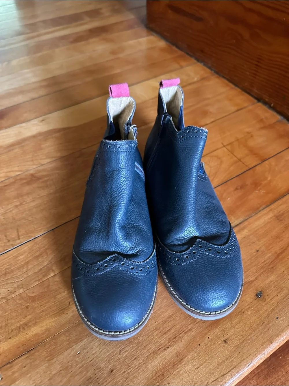 Mini Boden Girls Navy Leather Chelsea Boots with Sparkle Accent size 37